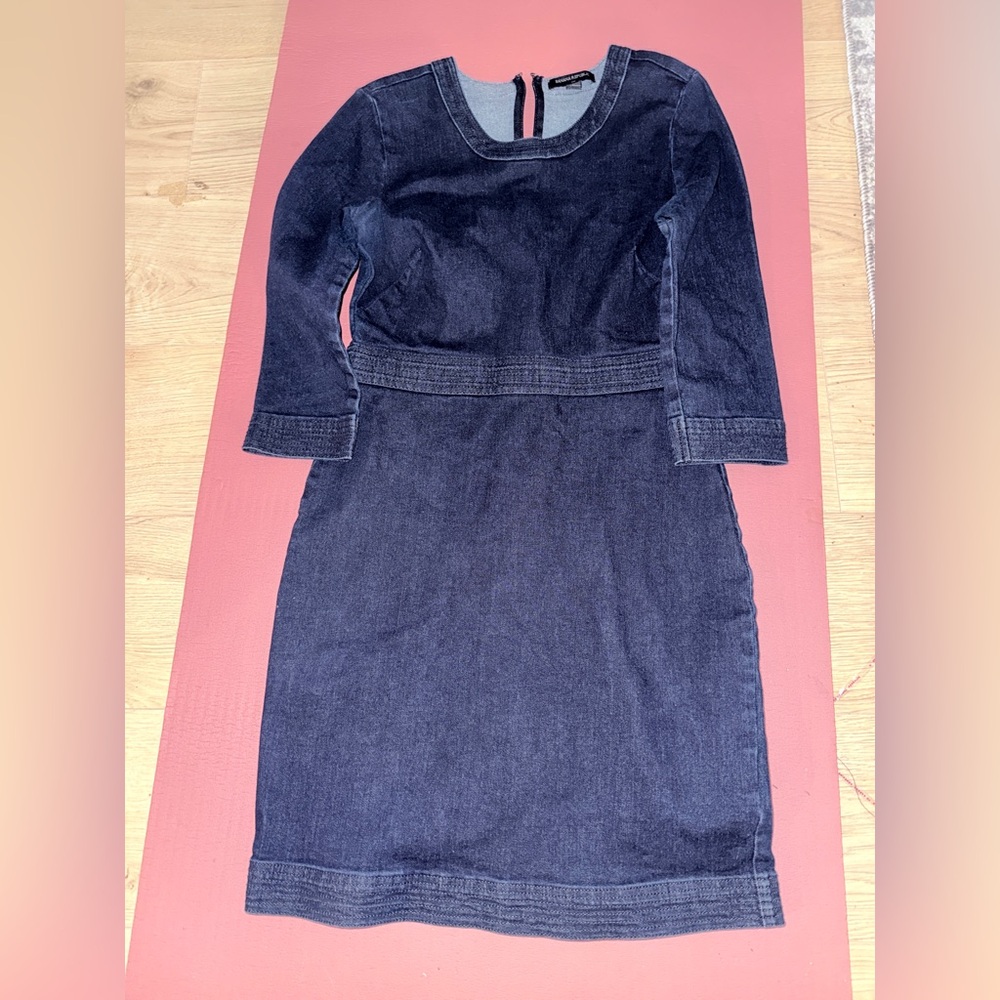 Banana Republic Denim dress with long sleeves size 6